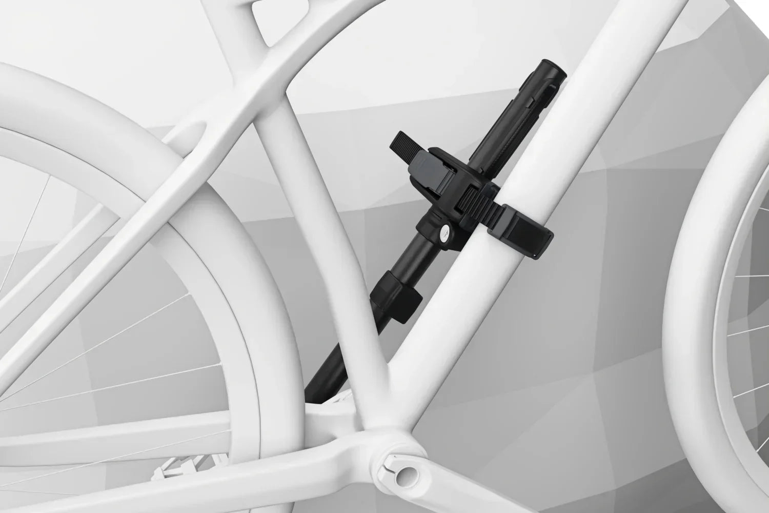 Thule Outpace 3 - 9013200 - 3 Bike Folding Towball Carrier - Image 3