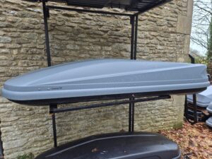 Thule Tour 700 - Alpine Box - Used